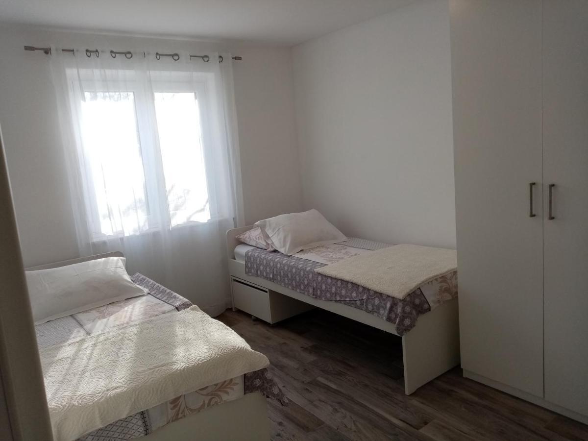 Appartement Dvosobni Apartman Luka à Mlini Extérieur photo